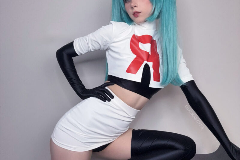 Duckie – Team Rocket Miku