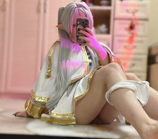Shinhensu – Frieren Cosplay