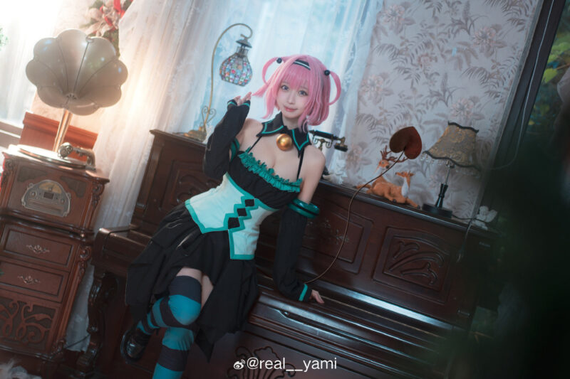 Real Yami – Momo