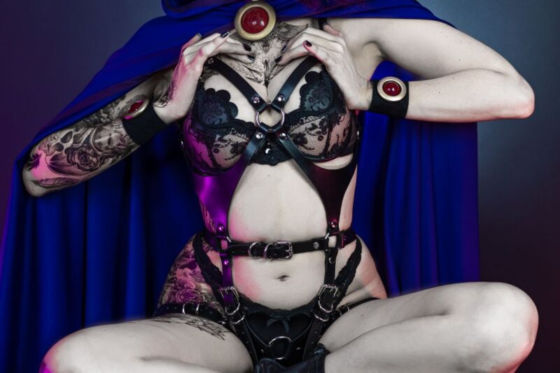 LewdoArt – Bunny Wednesday & Raven