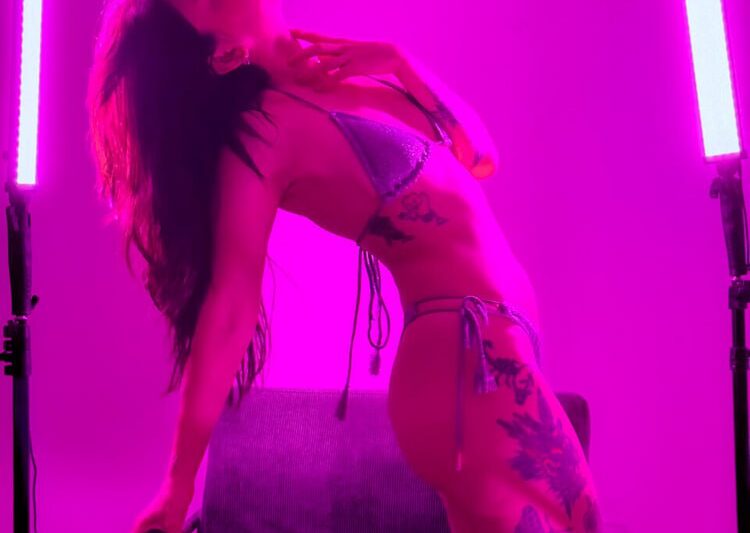 Anita basurita – Onlyfans