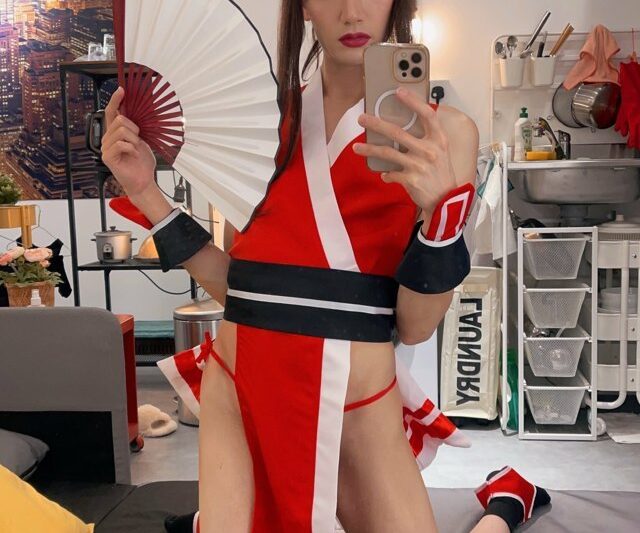 #Strawberry Moonshine – Mai Shiranui