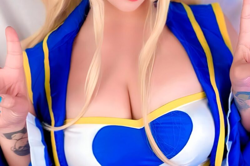 #Arelly Trujillo – Lucy