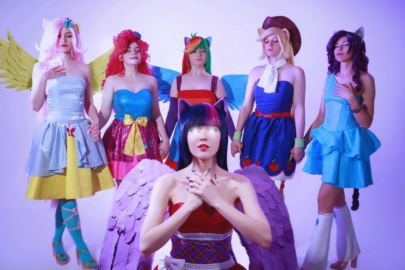 Equestria Band – The Fall Formal Dress