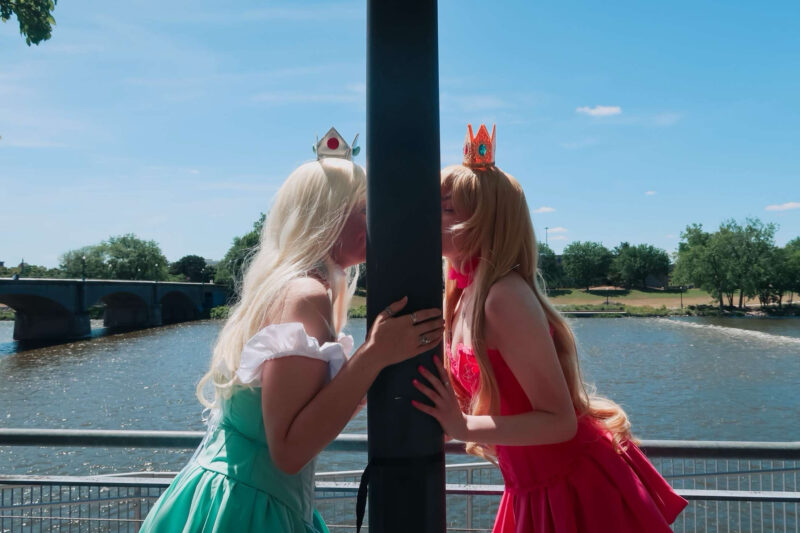 #Maniac Megan – Rosalina & Peach