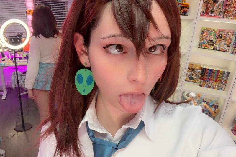 #Peachybunnn – Momo & Marin