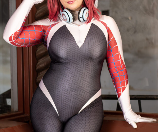 #BCharlotteD – Spider-Gwen