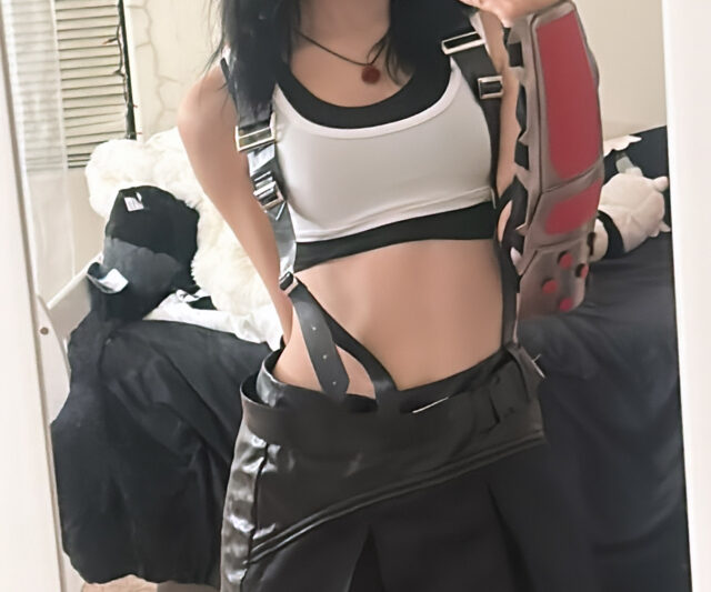 #Kneesuh – Tifa