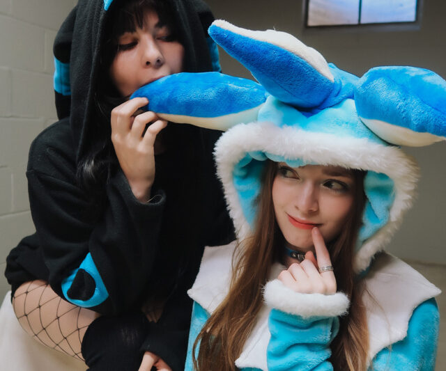 #Maniac Megan – Vaporeon & Umbreon