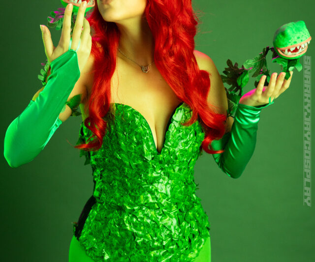 #Snarky Jay – Poison Ivy