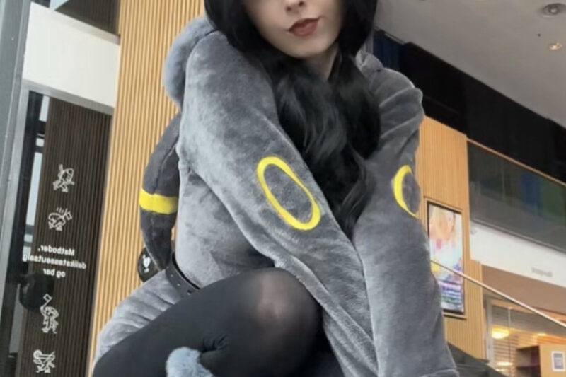 #Mumi – Umbreon