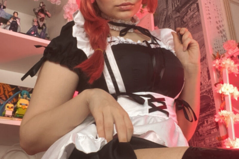 #Mia Green Tea – Maid Makima